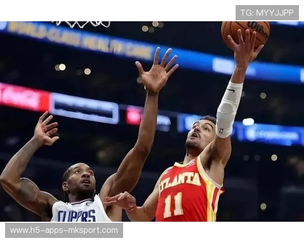 快船替补席成季后赛秘密武器，伦纳德微笑应对